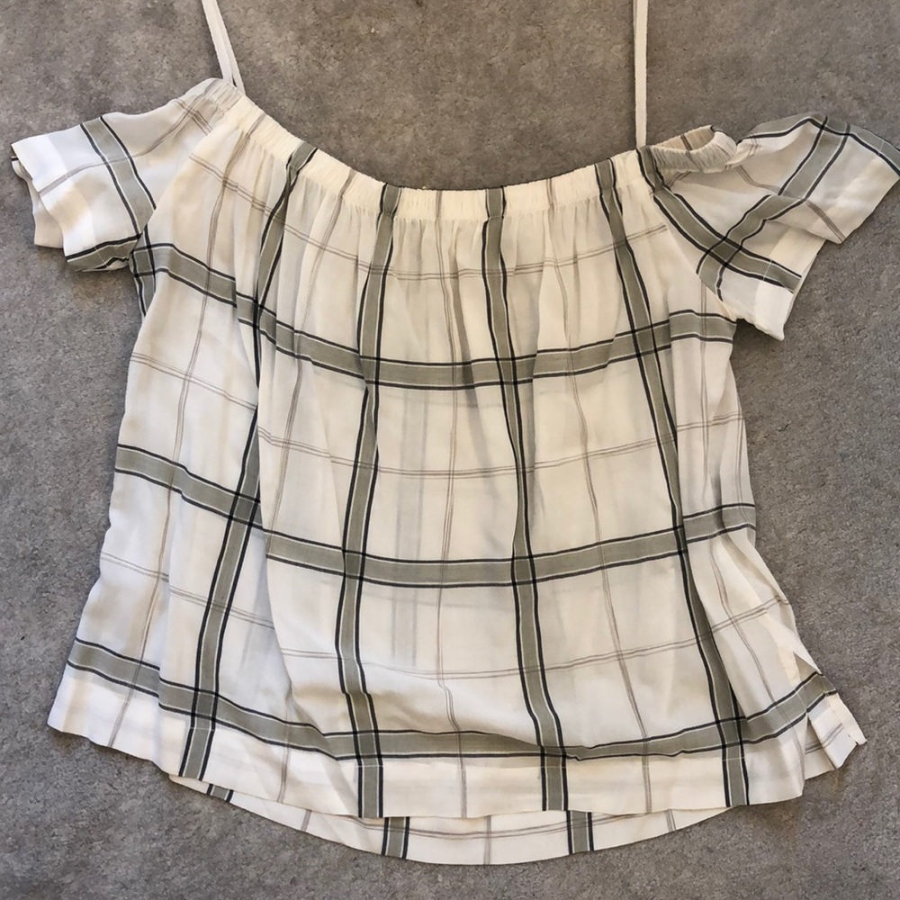 Bella Dahl Off the Shoulder Blouse